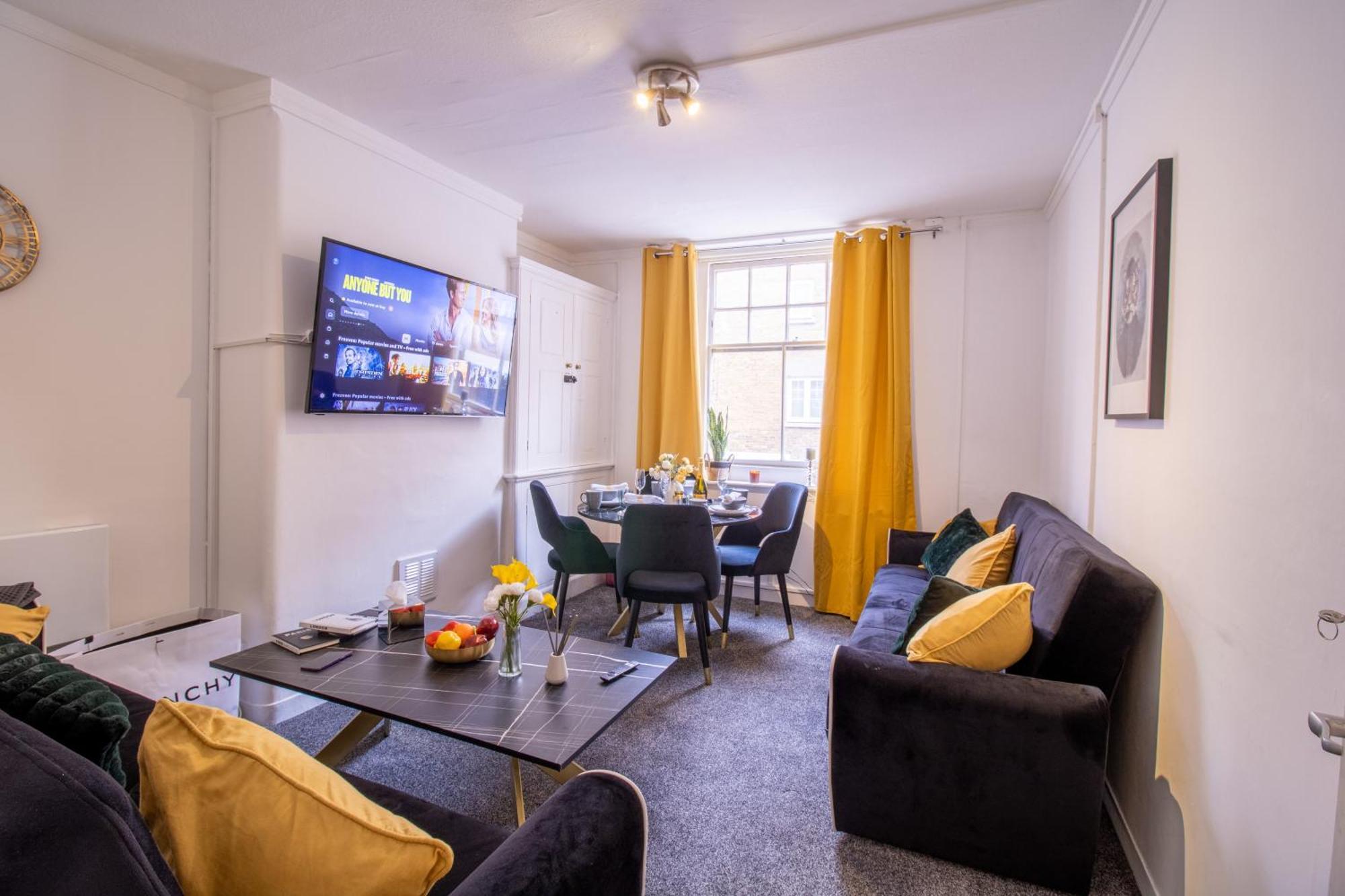 Chic Urban Retreat 1 Bedroom Gem In Covent Garden Лондон Экстерьер фото