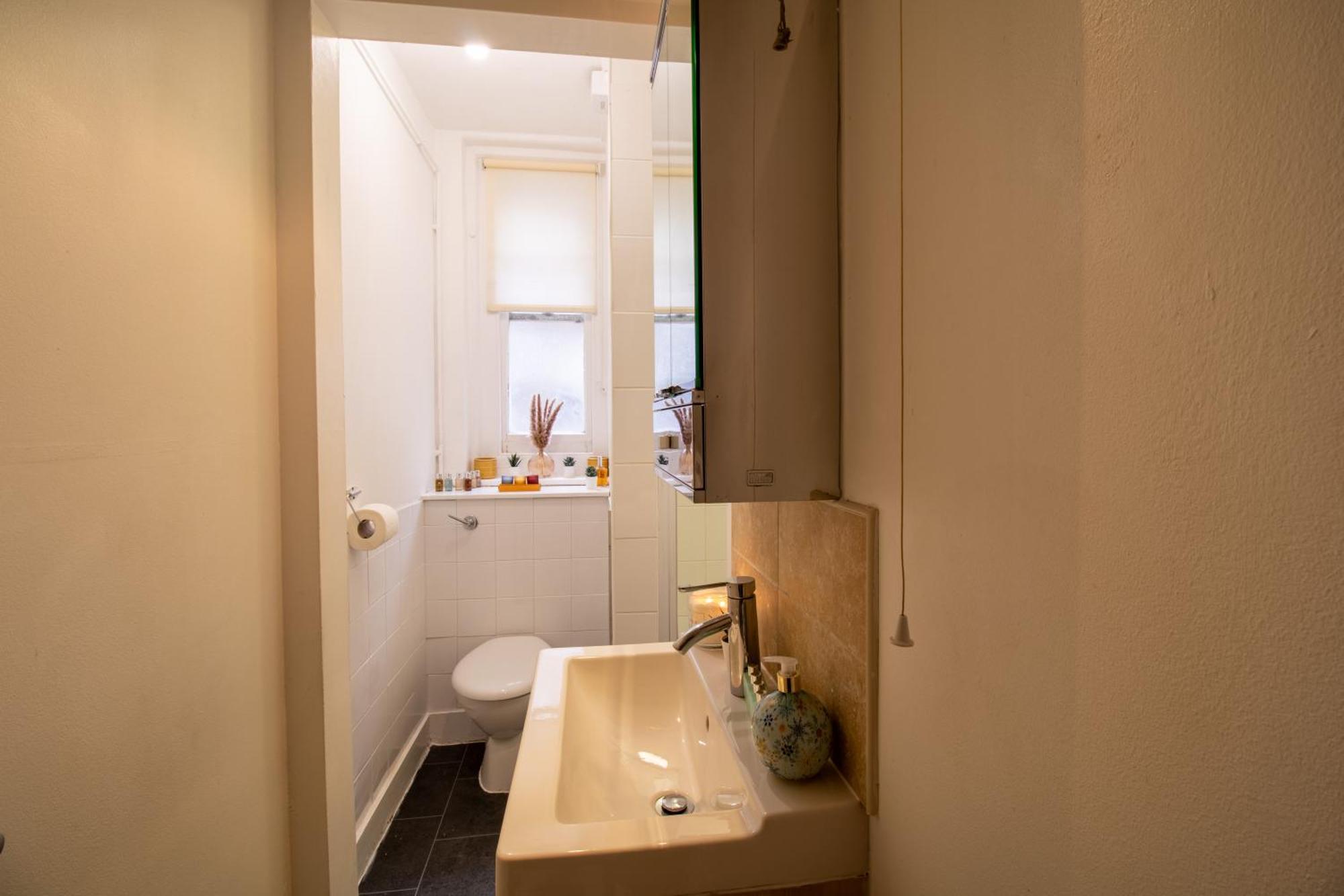 Chic Urban Retreat 1 Bedroom Gem In Covent Garden Лондон Экстерьер фото